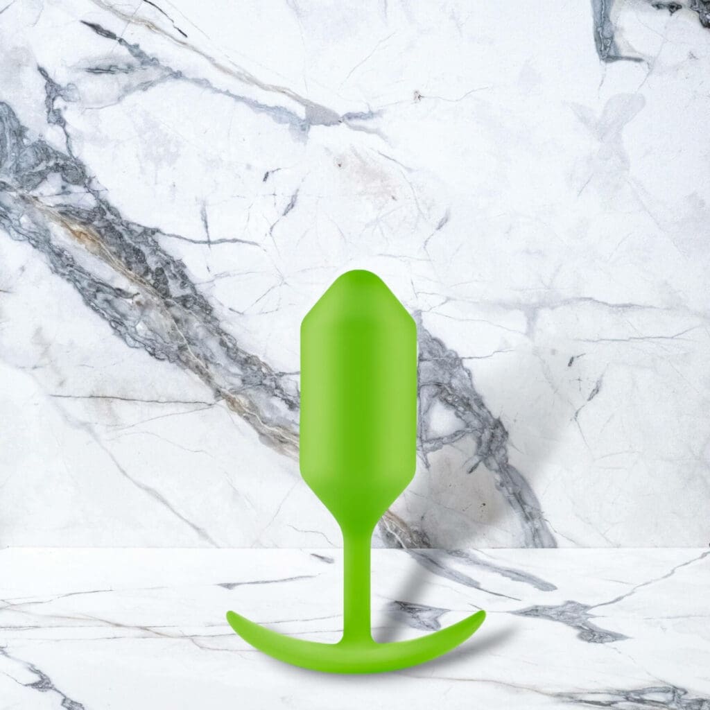 B- Vibe snug plug buttplug