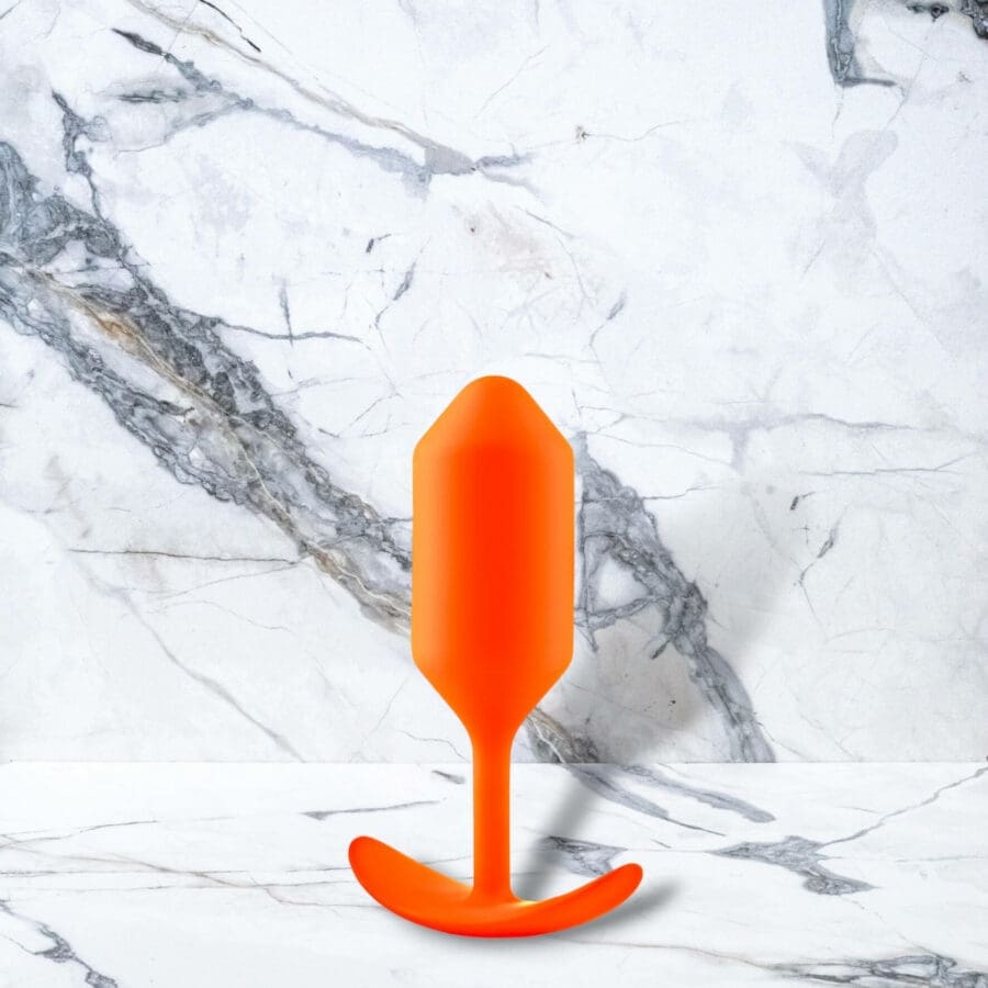 B- Vibe snug plug buttplug