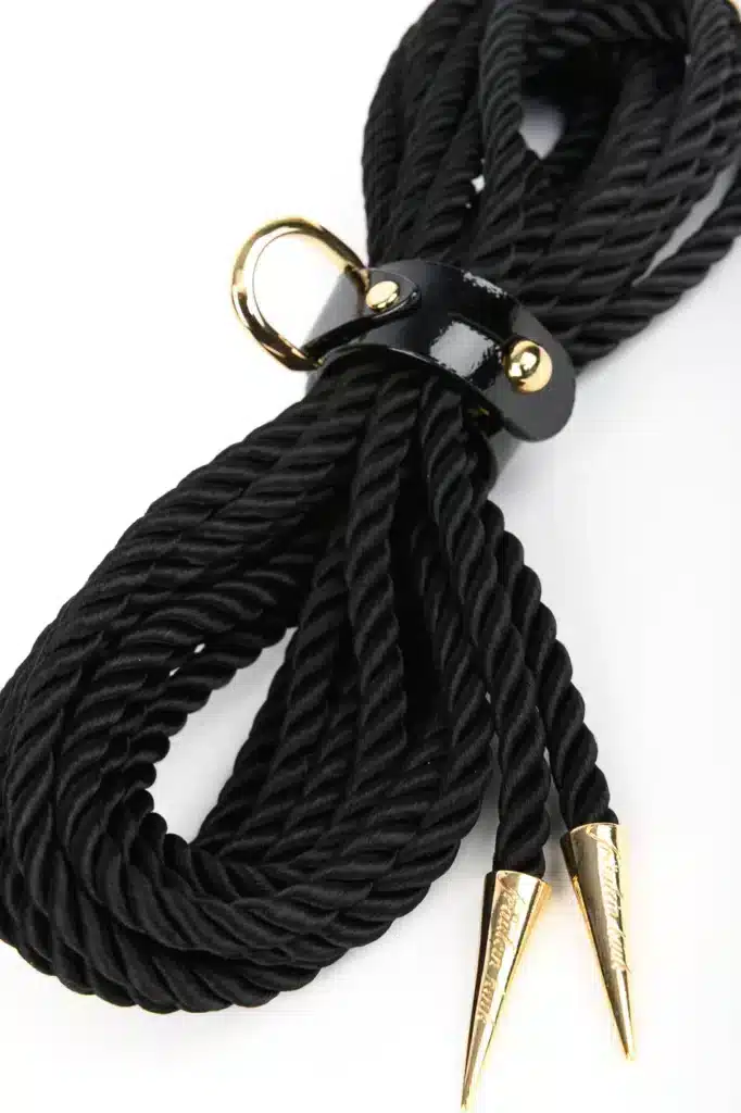 Fraulein Kink Rica Bondage Touw Met Spikes 2