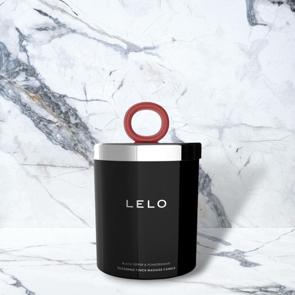 Lelo Massagekaars Sneeuwpeer Cederhout 150g 2