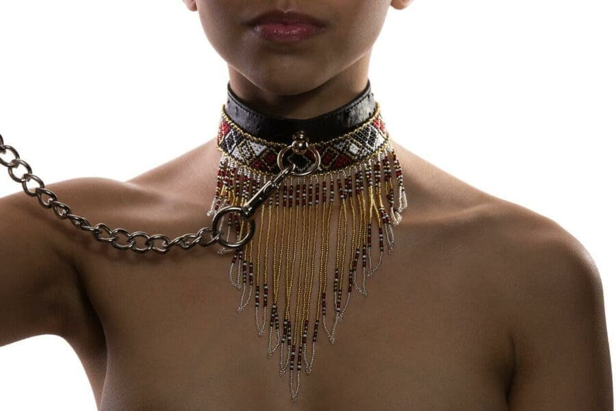 Shiri Zinn Zwarte Halsband