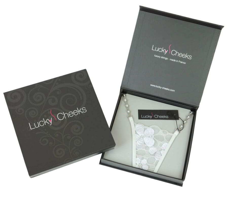 Lucky Cheeks Ivory Ministring