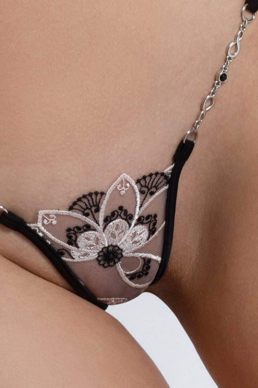 Lucky Cheeks Lotus Girl String