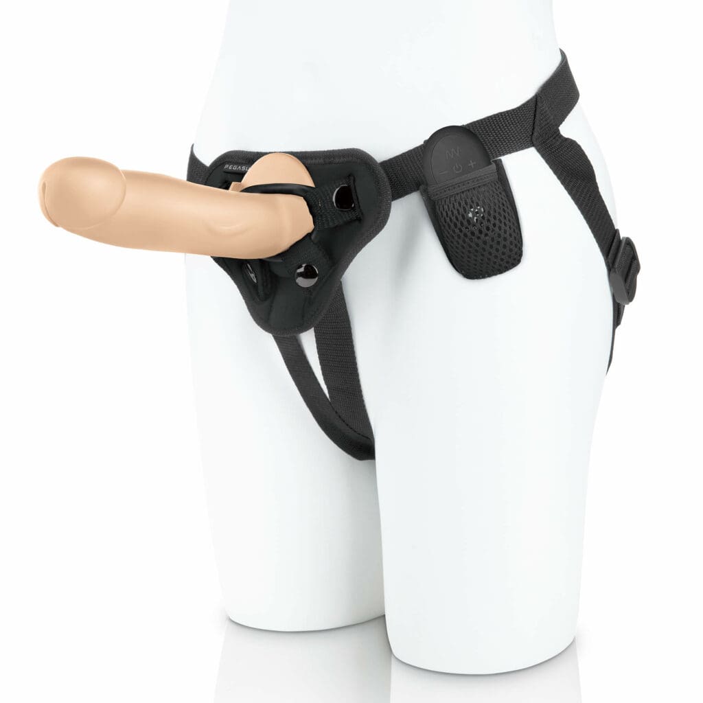 Pegasus Dildo Met Harnas Huidskleur 203 Cm