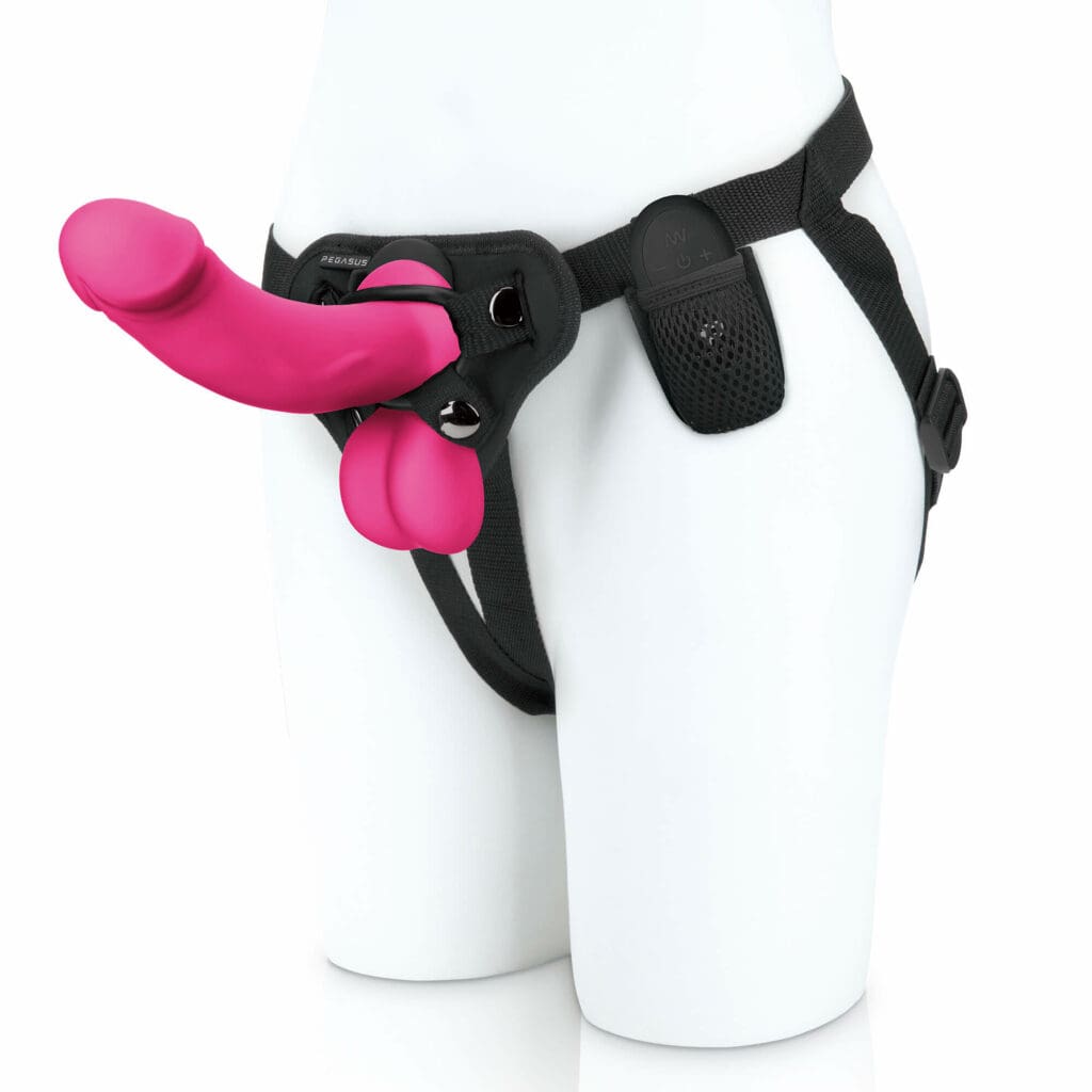Pegasus Realistische Dildo Met Ballen En Harnas Roze 165cm