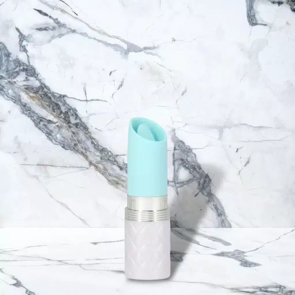 Pillow Talk Lusty Luxurious Flickering Massager Blauwgroen 2