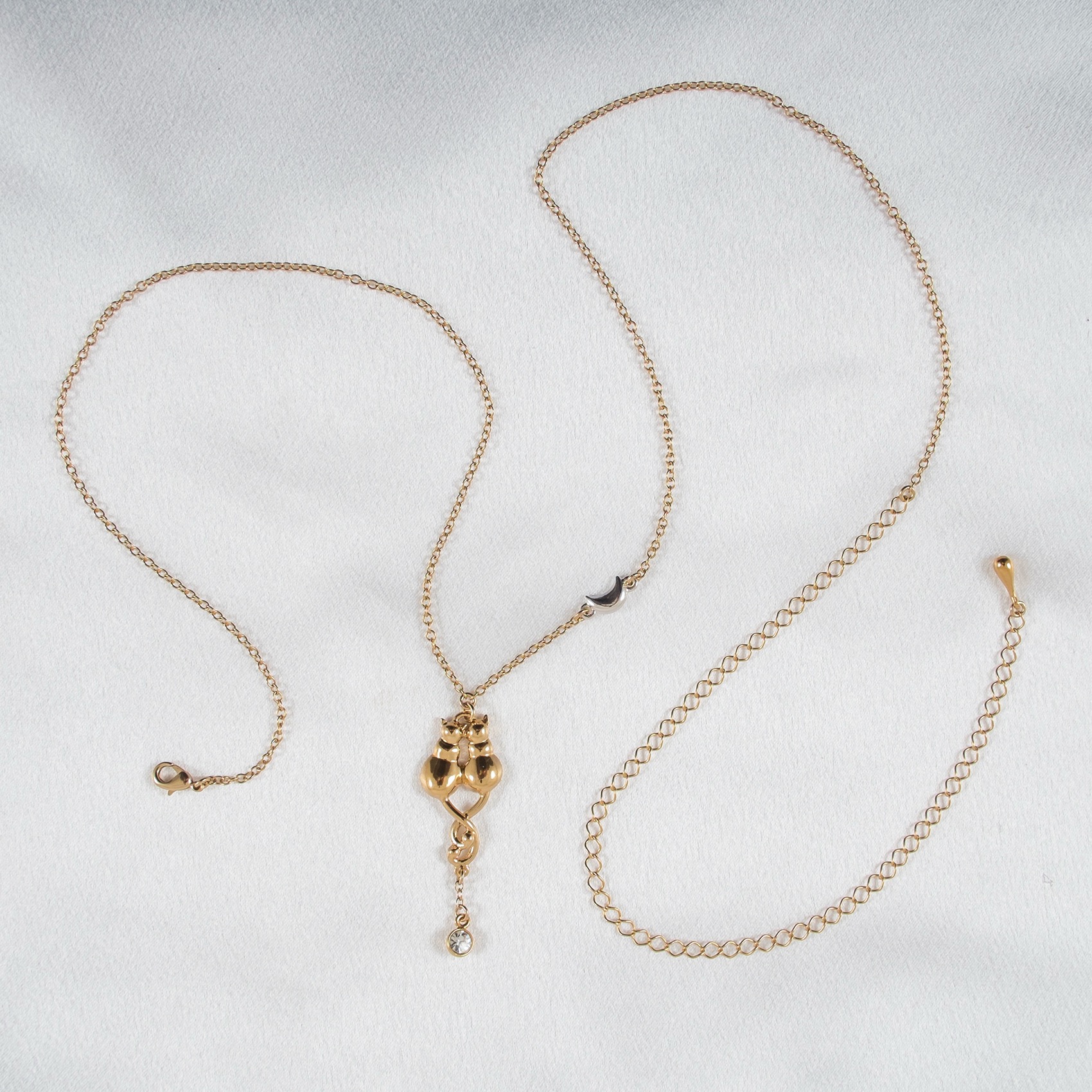 Hip Necklace Entwined Cats in Gold - Luxe Body Jewelry size XS